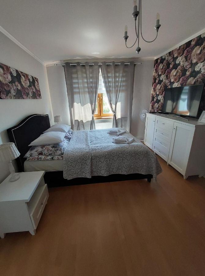 Lena Pokoje Goscinne Misdroy Exterior foto